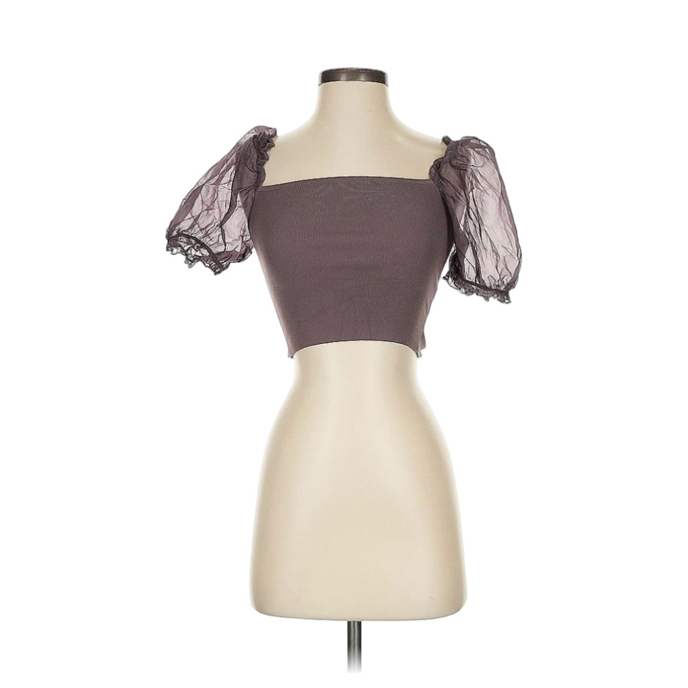 Wilfred Sheer Sleeve Crop Top in Purple